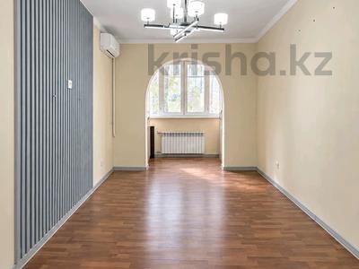 3-комнатная квартира · 75 м² · 1/5 этаж, мкр Мамыр-7 8 — 3 минуты до метро за 49.5 млн ₸ в Алматы, Ауэзовский р-н