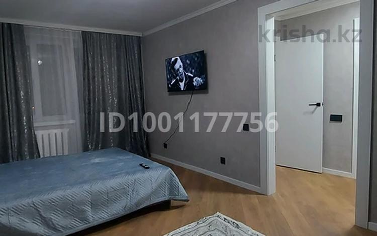 1-бөлмелі пәтер · 35 м² · 3/4 қабат, Тулебаева 31 — Возле Арбата, бағасы: 15 000 ₸ в Алматы, Алмалинский р-н — фото 2