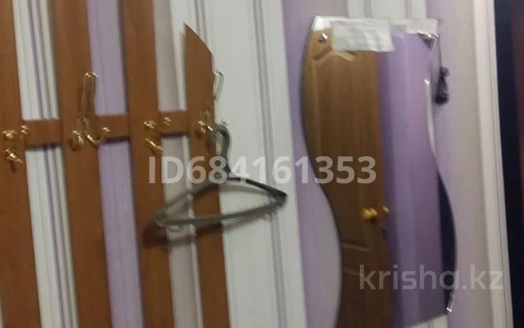 1-бөлмелі пәтер · 40 м² · 2/12 қабат, Назарбаева — Назарбаева -Абая, бағасы: 10 000 ₸ в Уральске — фото 2