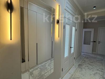 Аренда квартир в Атырауской обл.: 2-комнатная квартира · 75 м² · 10/10 этаж · помесячно, мкр Атырау, Абулхайыр хана 51а за 350 000 〒 2-комнатная квартира · 75 м² · 10/10 этаж · помесячно, мкр Атырау, Абулхайыр хана 51а за 350 000 〒