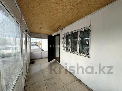 Свободное назначение, офисы, магазины и бутики, склады · 61 м² за 213 500 ₸ в Семее