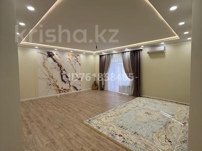 Продажа квартир в Атырауской обл.: 2-комнатная квартира · 93.6 м² · 2/5 этаж, мкр Жеруйык, Магжан Жумабаев 15 за 42.9 млн 〒 2-комнатная квартира · 93.6 м² · 2/5 этаж, мкр Жеруйык, Магжан Жумабаев 15 за 42.9 млн 〒 в Атырау