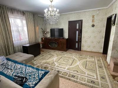 Отдельный дом · 10 комнат · 200 м² · 7 сот., Рыскулова 21 за 40 млн ₸ в Талгаре