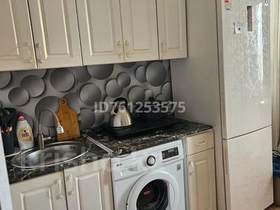 Продажа квартир в Акмолинской обл.: 1-комнатная квартира · 30 м² · 4/5 этаж, Алтын казык 3а — Средняя школа №1 им. Р. Кошкарбаева за 10 млн 〒 1-комнатная квартира · 30 м² · 4/5 этаж, Алтын казык 3а — Средняя школа №1 им. Р. Кошкарбаева за 10 млн 〒 в Косшы