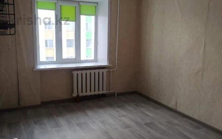 2-бөлмелі пәтер · 35 м² · 8/9 қабат, Абая 28/3, бағасы: 12 млн ₸ в Костанае — фото 2