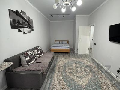 1-бөлмелі пәтер · 45 м² · 11/21 қабат, Кабанбай батыра 29, бағасы: 30.5 млн ₸ в Астане, Нура р-н
