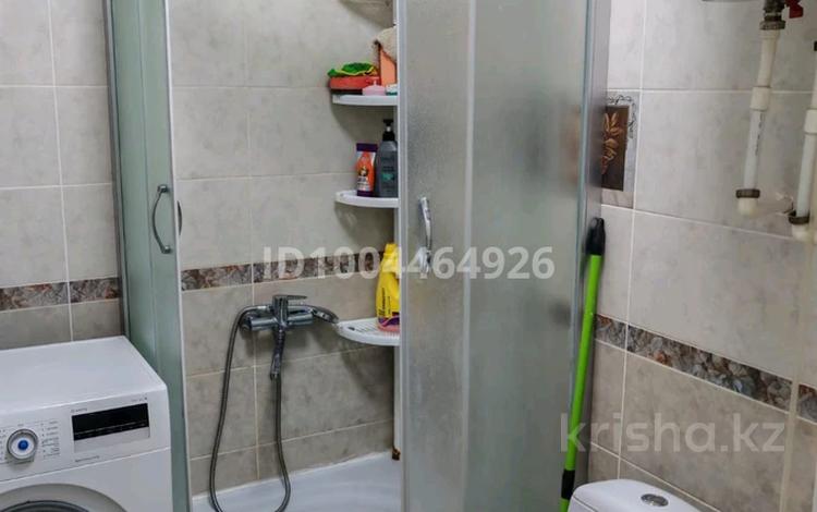 3 комнаты · 60 м² · 5/5 этаж, мкр Юго-Восток, Орбита 1 11 за 80 000 ₸ в Караганде, Казыбек би р-н — фото 2