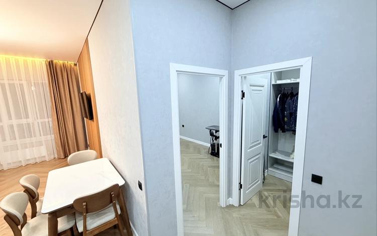 3-бөлмелі пәтер · 87 м² · 7/7 қабат, Райымбек батыра 169, бағасы: 63.8 млн ₸ в  — фото 2