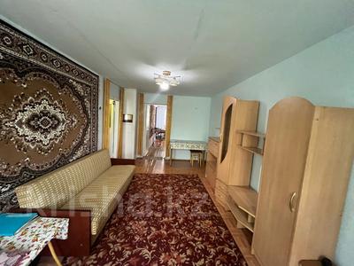 2-бөлмелі пәтер · 44.7 м² · 2/5 қабат, Каржаубайулы 243, бағасы: 15.5 млн ₸ в Семее