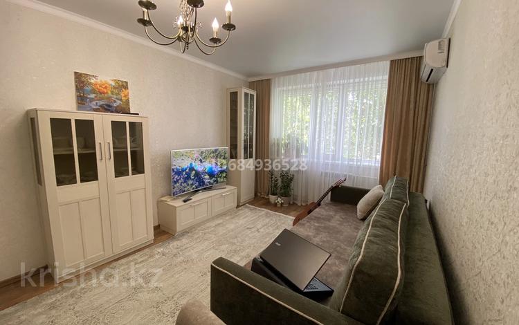 3-комнатная квартира, 68 м², 4/10 этаж, Камзина 106 — BatyrMall за 26.5 млн 〒 в Павлодаре — фото 3