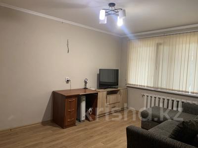 1-бөлмелі пәтер · 32 м² · 1/5 қабат, Жаңа қала ш/а., ержанова 37, бағасы: 13.5 млн ₸ в Караганде, Казыбек би р-н