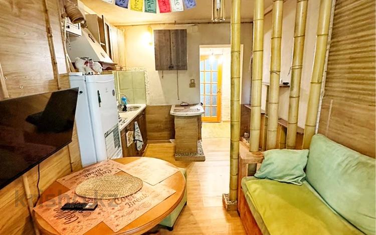 2-бөлмелі пәтер · 49.8 м² · 2/2 қабат, Кенесары хана 117, бағасы: 33 млн ₸ в Алматы, Бостандыкский р-н — фото 2