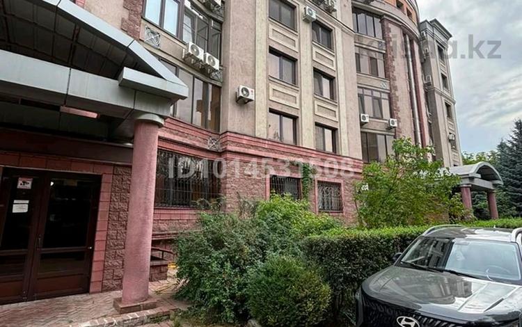 3-комнатная квартира · 120 м² · 2/5 этаж, Ботанический Сад 4 за 650 000 ₸ в Алматы, Бостандыкский р-н — фото 9