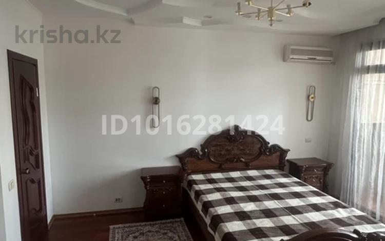 4-комнатная квартира · 169.8 м² · 6/10 этаж, мкр Самал-2 16 Б — Аль - Фараби/ Достык за 850 000 ₸ в Алматы, Медеуский р-н — фото 2