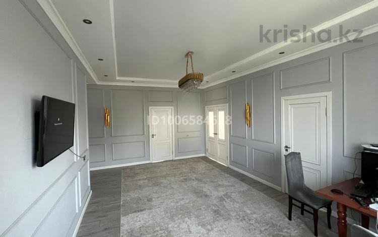 Отдельный дом · 6 комнат · 200 м² · 8 сот., мкр Алгабас 3 — Жаңа ғасыр за 80 млн 〒 в Алматы, Алатауский р-н — фото 2