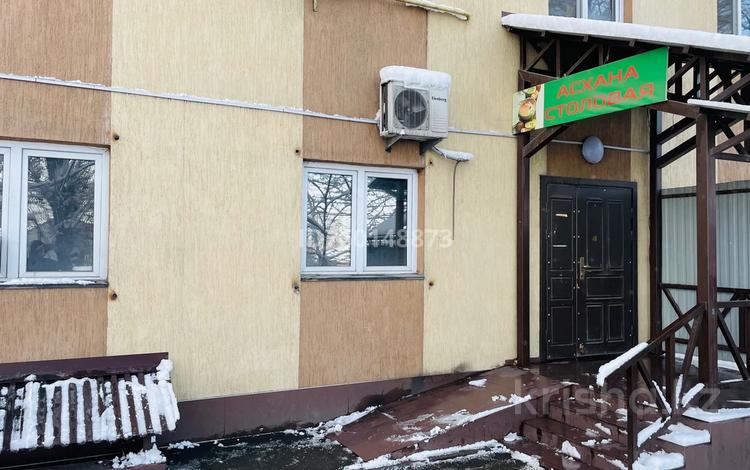 Свободное назначение, офисы, магазины и бутики, склады, общепит, салоны красоты, сельское хозяйство, фитнес и спорт, медцентры и аптеки, образование, развлечения, конференц-залы, кабинеты и рабочие места, студии · 30 м² за 300 000 ₸ в Алматы, Турксибский р-н — фото 12