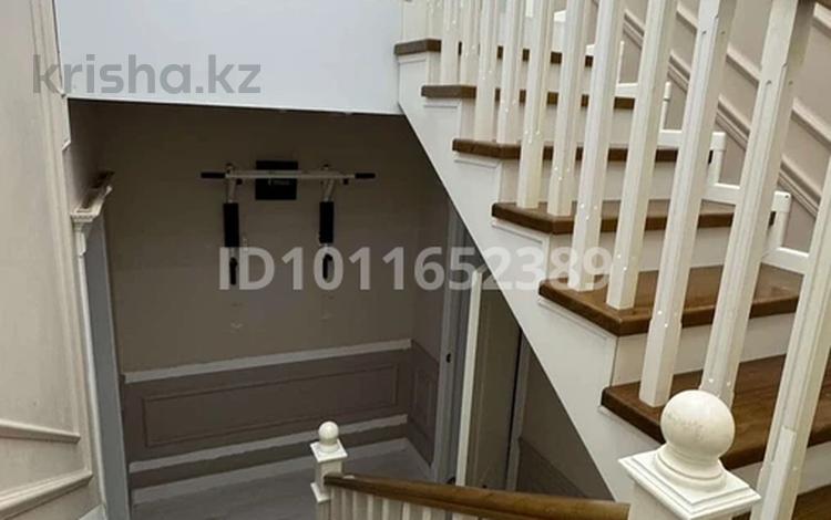 5-комнатная квартира · 200 м² · 12/12 этаж, Сейфуллина 65 — сембинова за 60 млн ₸ в Астане, Сарыарка р-н — фото 2