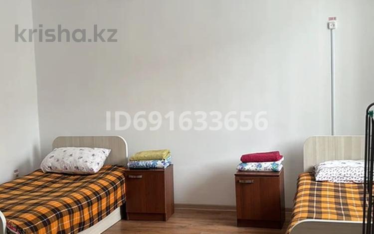 1-комнатная квартира · 50 м², 3Б мкр 1 за 7 000 ₸ в Актау — фото 2
