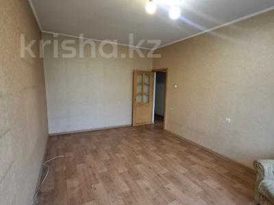 2-комнатная квартира · 60 м² · 5/5 этаж, мкр Аксай-5 за 40 млн ₸ в Алматы, Ауэзовский р-н