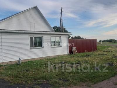 Отдельный дом · 6 комнат · 130 м² · 40 сот., ул Мира за 13 млн 〒 в Кенесарах