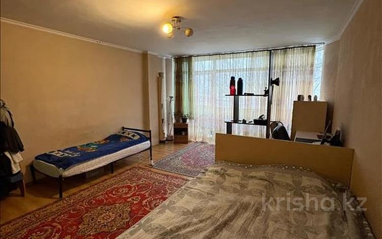 3-бөлмелі пәтер · 100 м² · 4/6 қабат, мкр Жетысу-4 13, бағасы: 53 млн ₸ в Алматы, Ауэзовский р-н — фото 22
