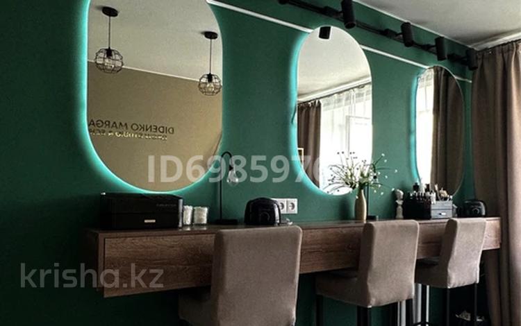 Салоны красоты, кабинеты и рабочие места, студии · 16 м² за 30 000 〒 в Костанае — фото 2