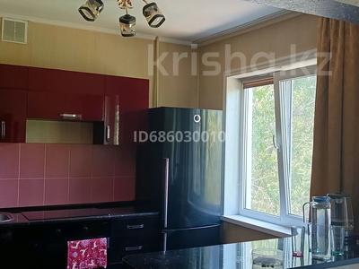 2-комнатная квартира, 44 м², 4/5 этаж, Тимирязева 180 — 11 Школа-лицей за 16.5 млн 〒 в Усть-Каменогорске, Ульбинский