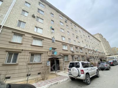 2-комнатная квартира, 56 м², 1/6 этаж, 16-й мкр 43 за 15 млн 〒 в Актау, 16-й мкр 