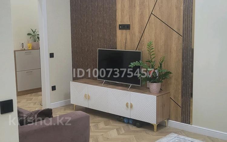 2-комнатная квартира · 59 м² · 1/4 этаж, мкр Ак Шагала, Ж .Тулепова 84 за 40 млн 〒 в Атырау — фото 9