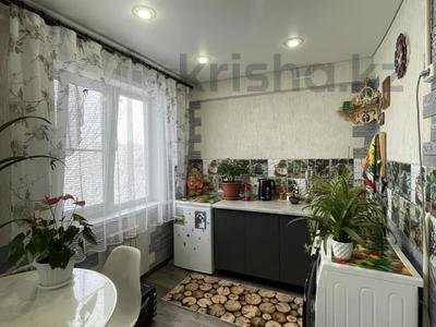 1-комнатная квартира · 30 м² · 5/5 этаж, Беспалова 49 — Бульвар Гагарина за 12.4 млн ₸ в Усть-Каменогорске, Ульбинский