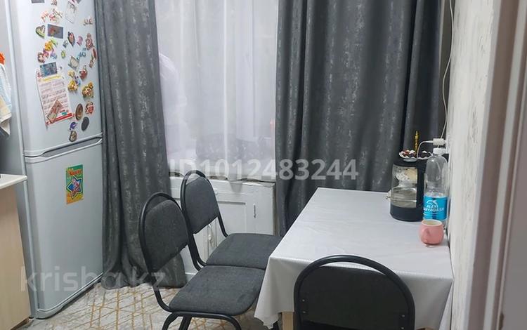 2-бөлмелі пәтер · 43 м² · 3/5 қабат, 342 квартал 13 — Трусова, бағасы: 15 млн ₸ в Семее — фото 2