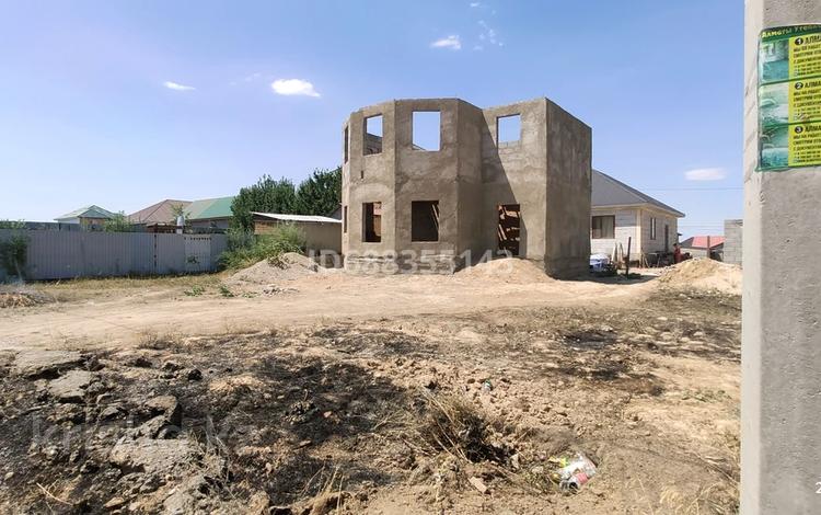 Отдельный дом • 4 комнаты • 137 м² • 5 сот., Поселок Кемертоган за 11.5 млн 〒 в Алматы — фото 2