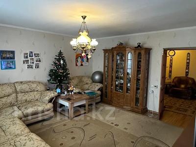 4-комнатная квартира · 105 м² · 2/9 этаж, Кайсенова 12 за 49 млн ₸ в Усть-Каменогорске