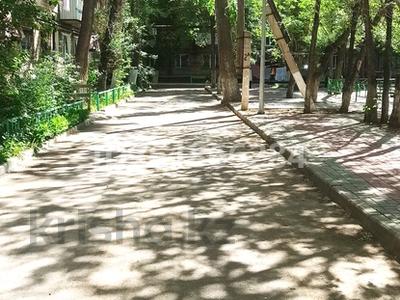 3-бөлмелі пәтер · 56 м² · 1/4 қабат, Жаңа қала ш/а., Город Караганда — Ермекова, бағасы: 22 млн ₸ в Казыбек би р-н