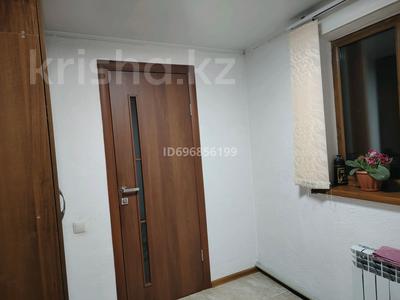Отдельный дом · 4 комнаты · 100 м² · 10 сот., Комсомольский посёлок, Достық 44 — А.Бөкейханов за 27 млн ₸ в Семее
