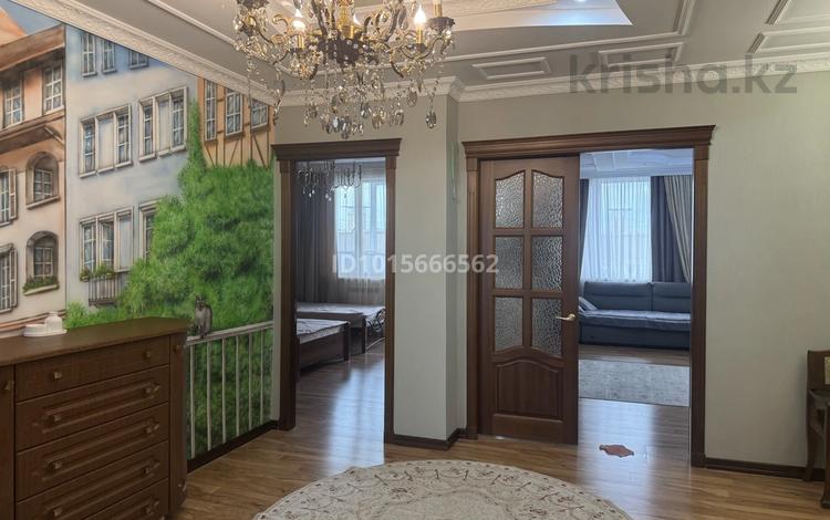 3-комнатная квартира · 134 м² · 10/12 этаж, Генерала Дюсенова 22 за 550 000 ₸ в Павлодаре — фото 2