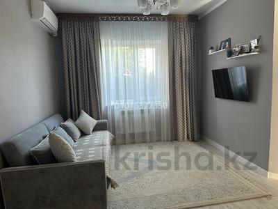 Отдельный дом · 4 комнаты · 130 м² · 5 сот., мкр Старый Аэропорт за 61 млн ₸ в Уральске