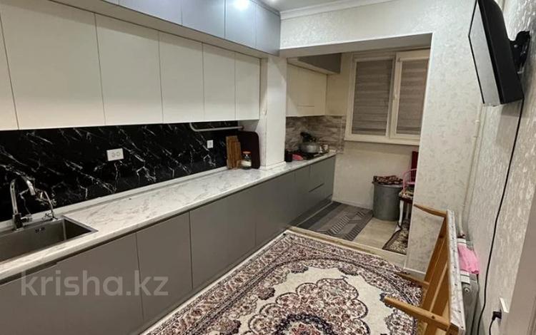 3-комнатная квартира, 70 м², 4/5 этаж, 28-й мкр 12