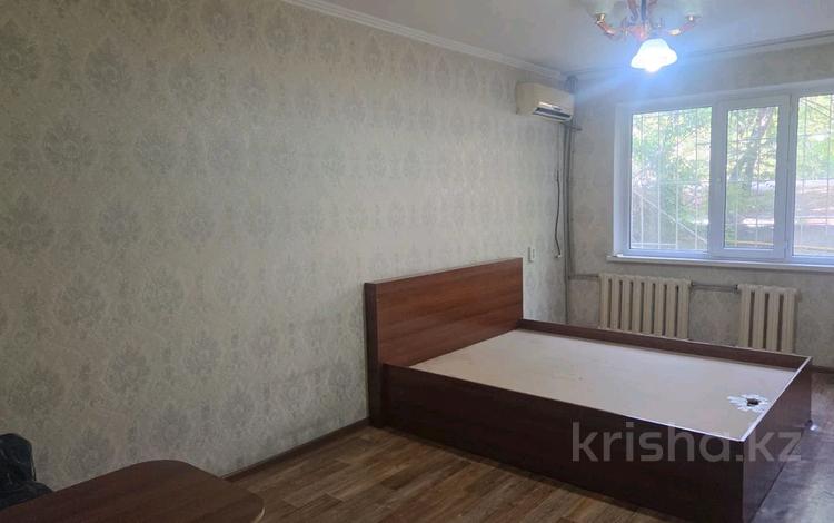 2-комнатная квартира · 54 м² · 1/5 этаж, 8 мкр 5 за 120 000 ₸ в Шымкенте, Абайский р-н — фото 2