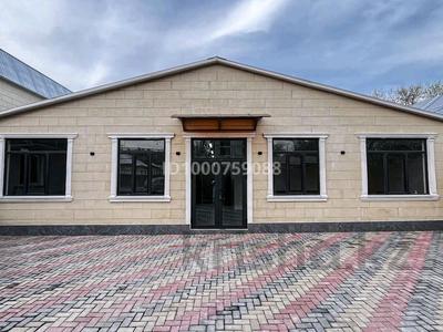 Коммерциялық жылжымайтын мүлік в Алматинской обл.: Кеңселер, сұлулық салондары, медорталықтар мен дәріханалар, білім орталықтары · 1500 м², бағасы: 230 млн 〒 Кеңселер, сұлулық салондары, медорталықтар мен дәріханалар, білім орталықтары · 1500 м², бағасы: 230 млн 〒 в Каскелене