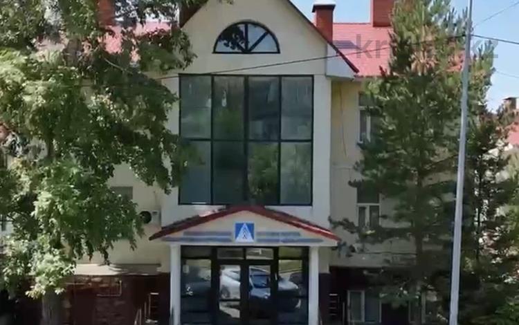 Свободное назначение, офисы, медцентры и аптеки, образование · 500 м² за 239 млн ₸ в Астане, Сарыарка р-н — фото 2