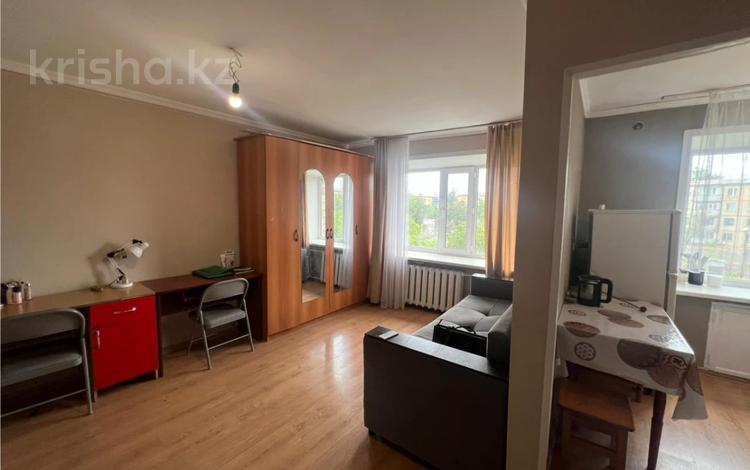 1-комнатная квартира · 31.4 м² · 4/5 этаж, мкр Новый Город, Гоголя за 13 млн ₸ в Караганде, Казыбек би р-н — фото 4