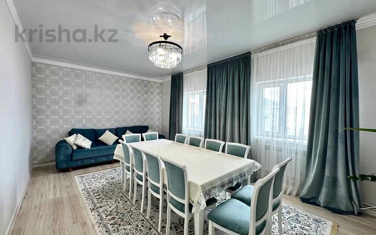 Жеке үй · 5 бөлме · 200 м² · 10 жүзд., Мкр Байтерек 36, бағасы: 68 млн ₸ в Косшы — фото 2