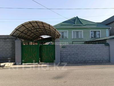 Отдельный дом · 7 комнат · 100 м² · 700 сот., Иляева 180 — Аймауытова за 70 млн ₸ в Шымкенте, Аль-Фарабийский р-н