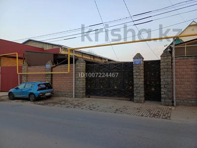 Отдельный дом · 3 комнаты · 800 м² · 7.5 сот., мкр Шапагат 127 за 225 млн ₸ в Алматы, Алатауский р-н