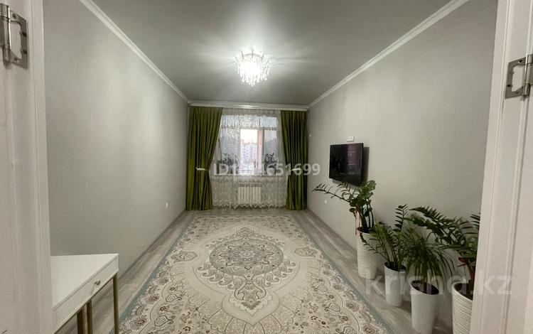 2-комнатная квартира · 62 м² · 4/9 этаж, мкр. Алтын орда — Тауелсіздік и мустафа шоқая за 28 млн ₸ в Актобе — фото 2