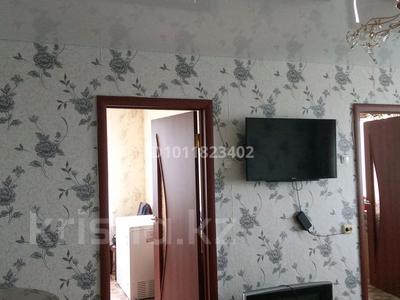 4-бөлмелі пәтер · 62 м² · 5/5 қабат, ул. 40-летия Победы 54, бағасы: 10.4 млн ₸ в Шахтинске