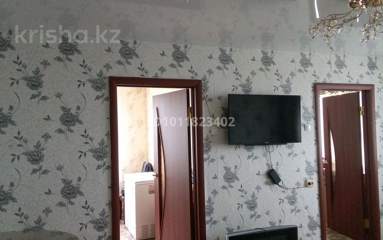 4-бөлмелі пәтер · 62 м² · 5/5 қабат, ул. 40-летия Победы 54, бағасы: 10.4 млн ₸ в Шахтинске — фото 2