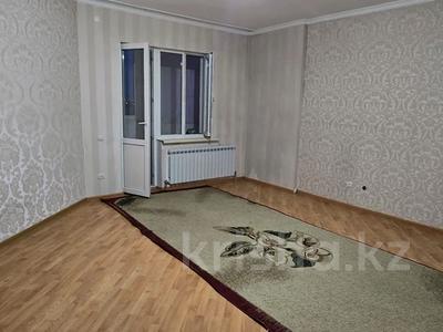 2-комнатная квартира · 76 м² · 8/14 этаж, ул. Каныша Сатпаева 22 за 220 000 〒 в Астане