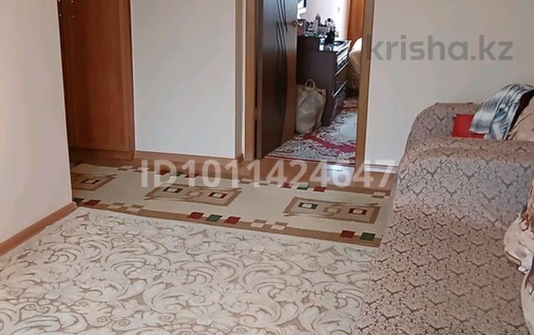 3-бөлмелі пәтер · 59.8 м² · 5/5 қабат, Островского 6, бағасы: 17.5 млн ₸ в Усть-Каменогорске — фото 2